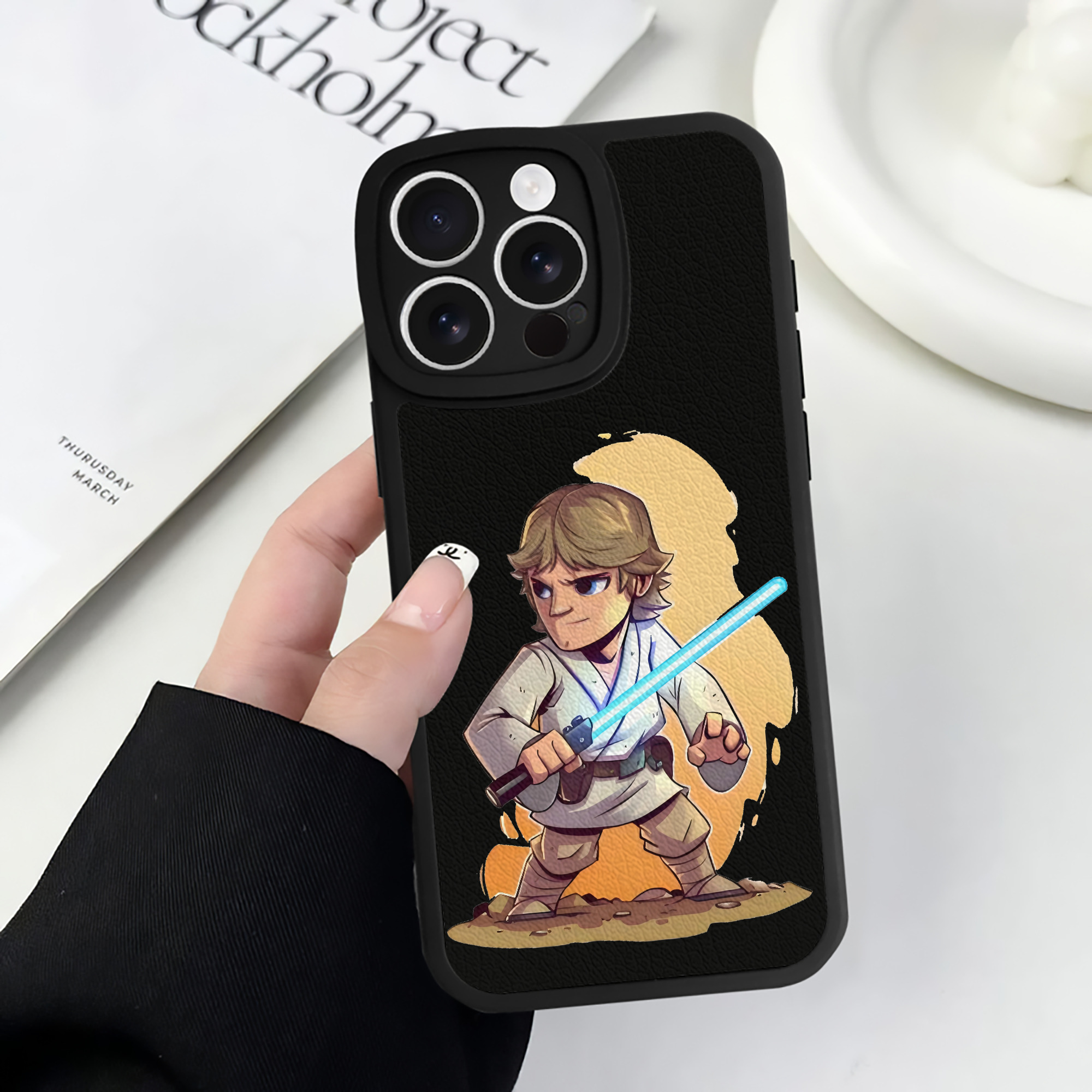 （画像用） スター・ウォーズ Star Wars 【iPhone 16シリーズ対応】シリコンスマホケース（レザー調） 材質：シリコン